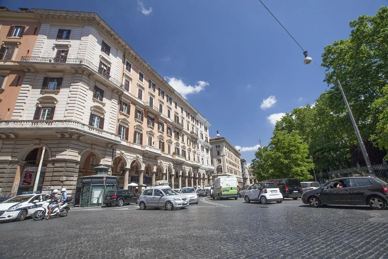 Domus Victoria Guest House Rzym 3*,
