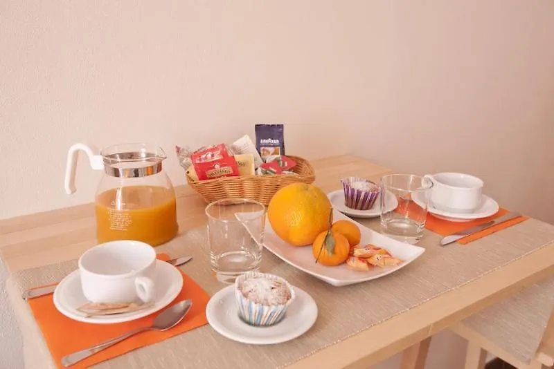 Domus Victoria Guest House Rzym